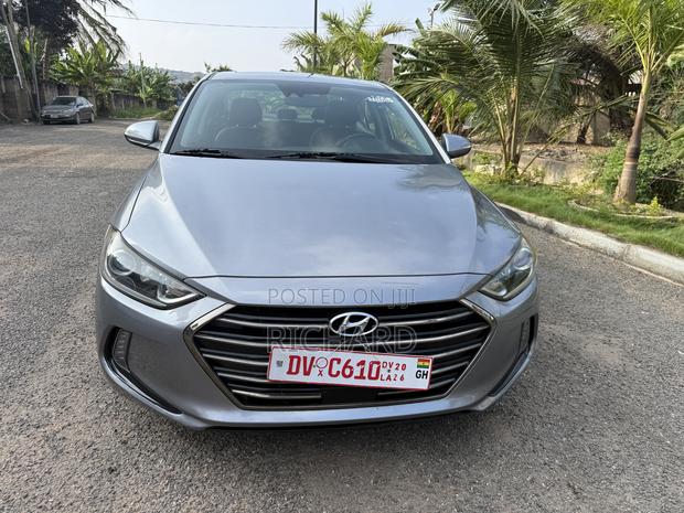 Hyundai Elantra Limited 2018 Gray