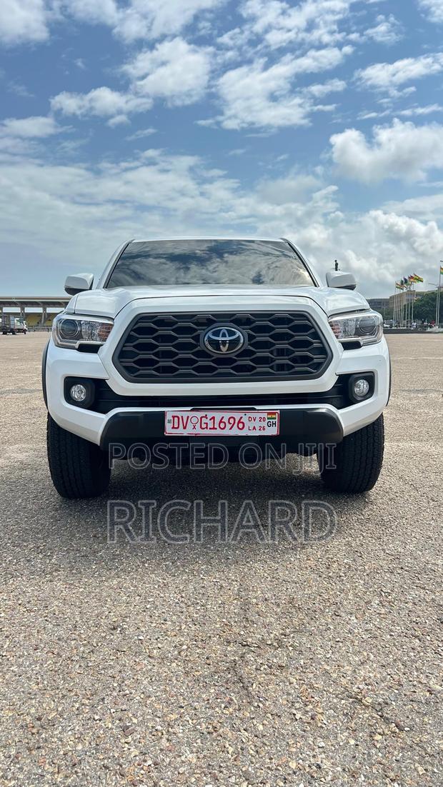 Toyota Tacoma TRD Off Road 2022 White