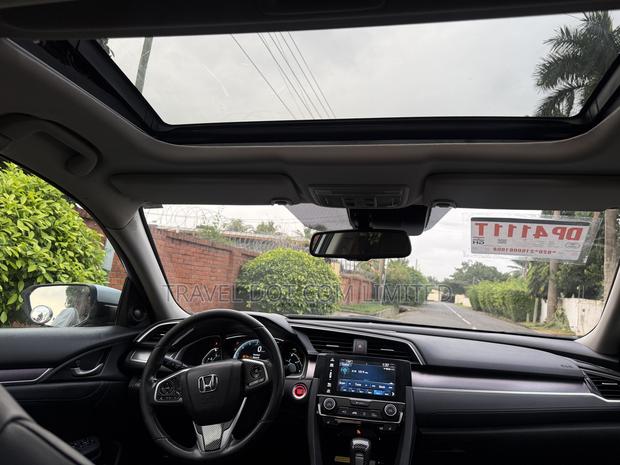 Honda Civic Touring Sedan 2018 Gray