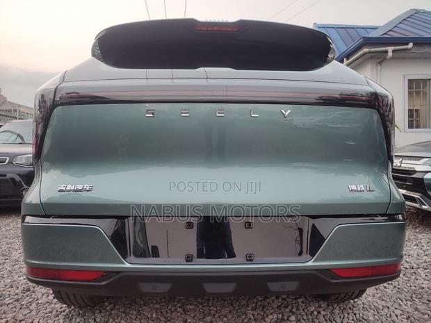 New Geely Coolray 2025 Silver