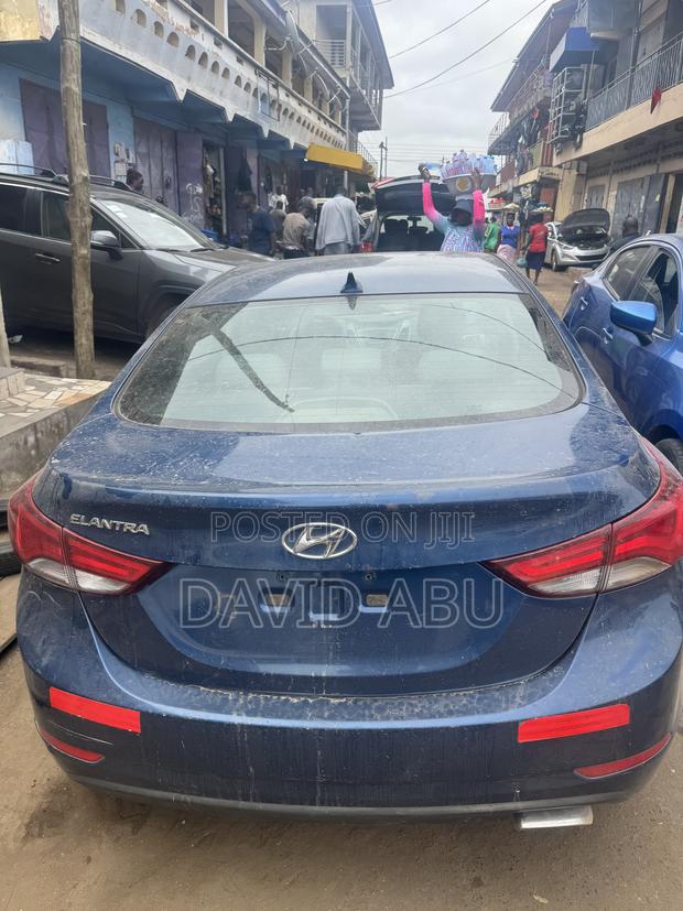Hyundai Elantra Sport 4dr Sedan (2.0L 4cyl 6A) 2014 Blue