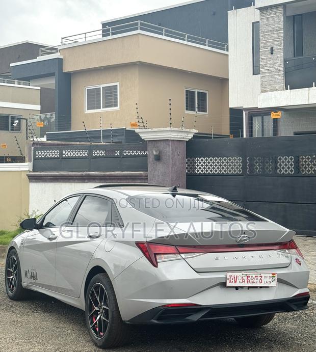 Hyundai Elantra SE 2022 Teal