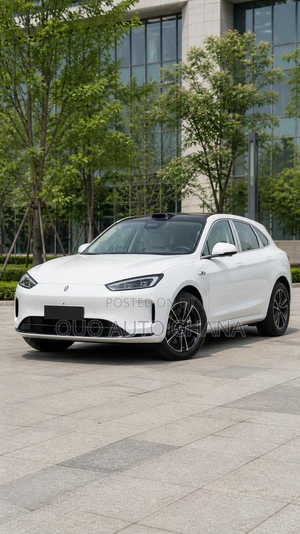 AITO M7 Max Intelligent Driving 2025 White