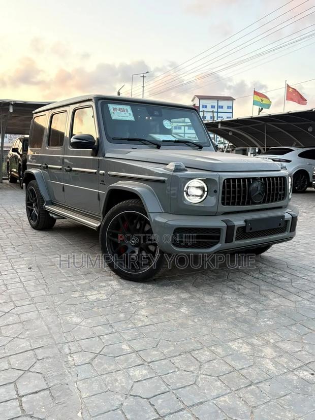 Mercedes-Benz G-Class 2024
