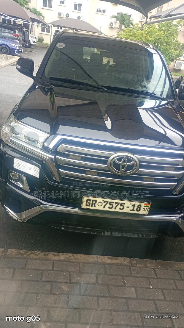 Toyota Land Cruiser 5.7 V8 GXR 2017 Black