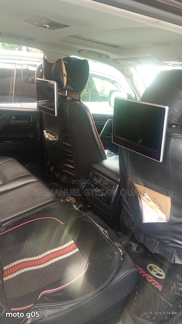 Toyota Land Cruiser 5.7 V8 GXR 2017 Black
