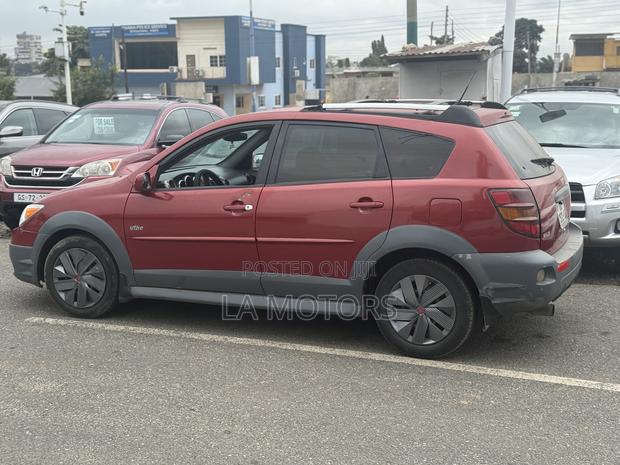 Pontiac Vibe 2008 Red
