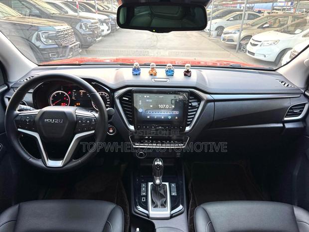 Isuzu D-MAX 2021