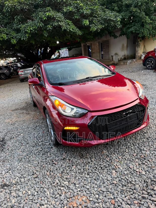 Hyundai Elantra Limited 4dr Sedan (1.8L 4cyl 6A) 2015 Red