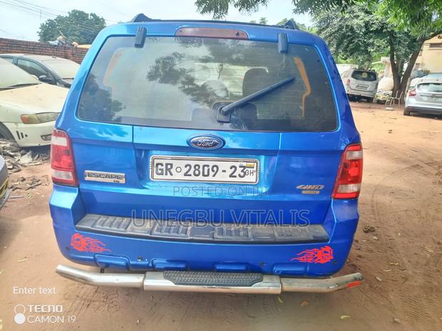 Ford Escape Limited 4WD 2009 Blue