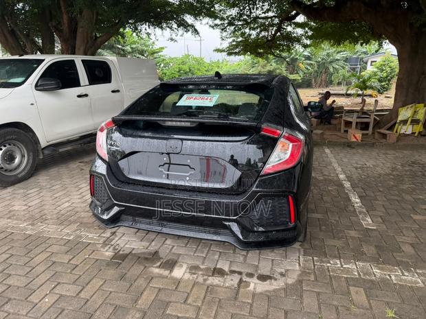 Honda Civic EX 4dr Hatchback (1.5L 4cyl) 2017 Black
