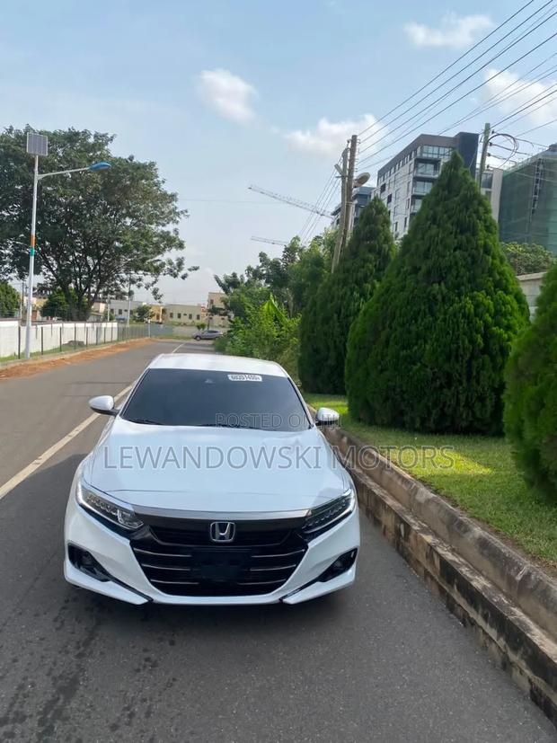 Honda Accord 2022 White