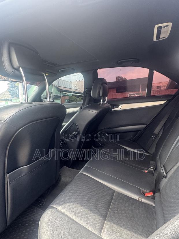 Mercedes-Benz C300 Sport 4Matic Sedan AWD (3.5L 6cyl 7A) 2013 Black