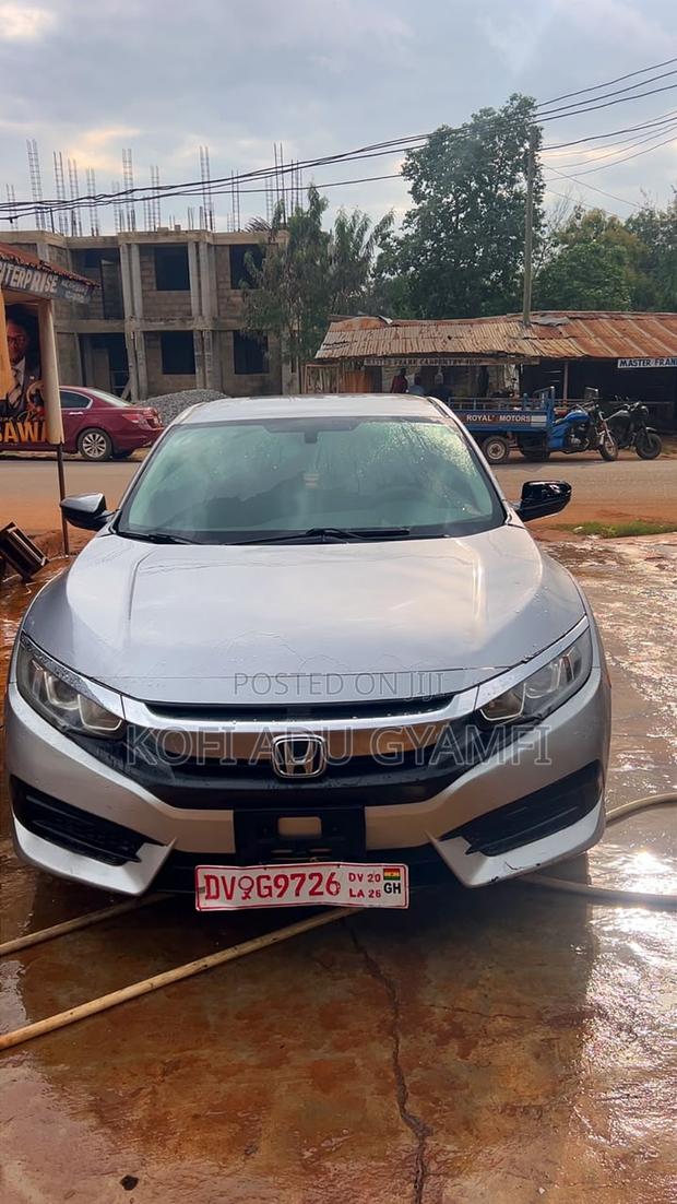 Honda Civic LX 4dr Sedan (2.0L 4cyl) 2016 Gray
