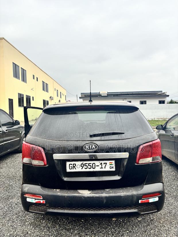 Kia Sorento 2012 Black
