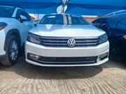 Volkswagen Passat 2017 White for sale