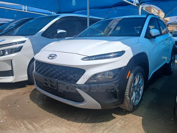 Hyundai Kona 2022 White