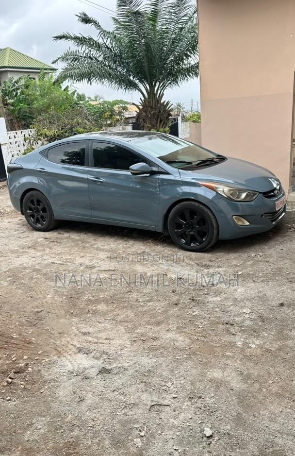 Hyundai Elantra 2013 Blue