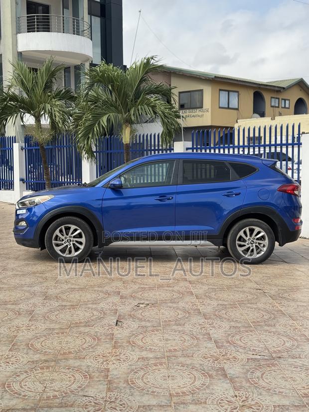 Hyundai Tucson 2017 Blue