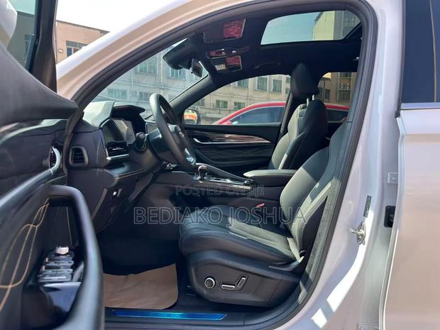 Geely Emgrand EV Pro 2023 White
