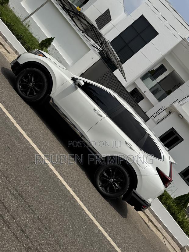 Honda CR-V Touring 2021 White