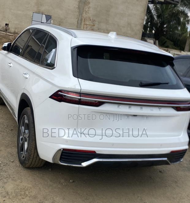 Geely Emgrand EV Pro 2023 White