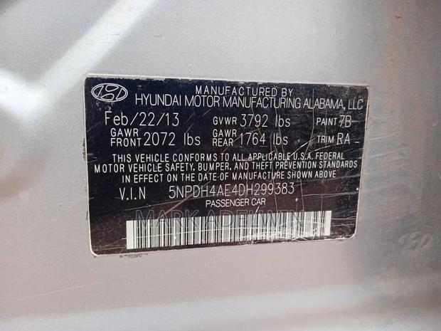 Hyundai Elantra 2013 Gray
