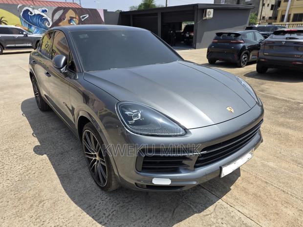 Porsche Cayenne 2020 Gray