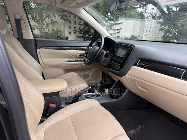 Mitsubishi Outlander SEL AWC 2017 Black