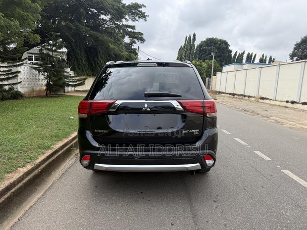 Mitsubishi Outlander SEL AWC 2017 Black