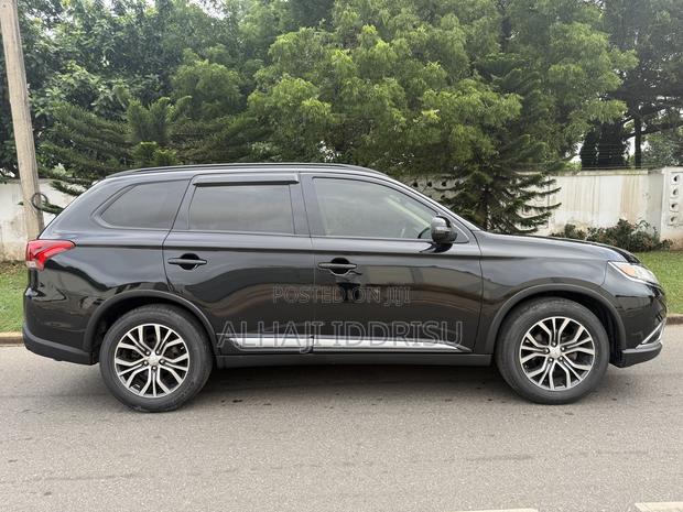 Mitsubishi Outlander SEL AWC 2017 Black