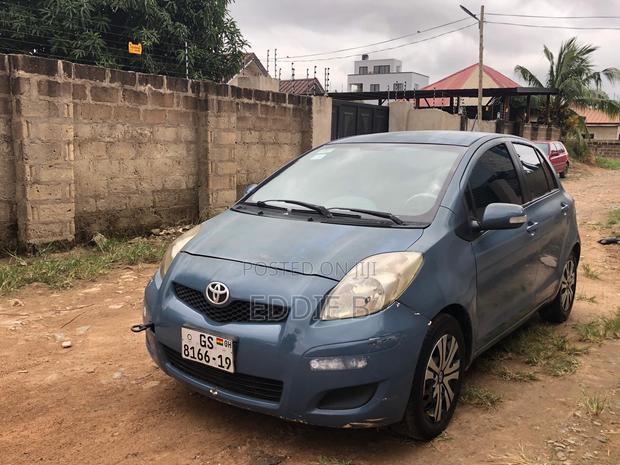 Toyota Vitz 1.0 FWD 5dr 2012