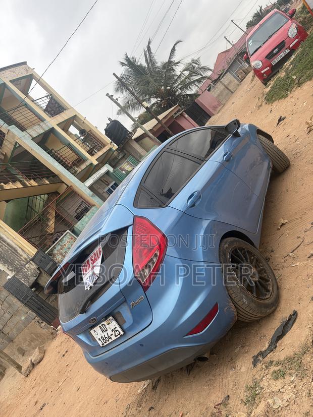 Ford Fiesta 2018 Blue