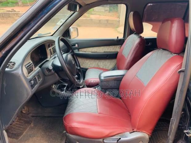 Ford Everest 2004 Blue