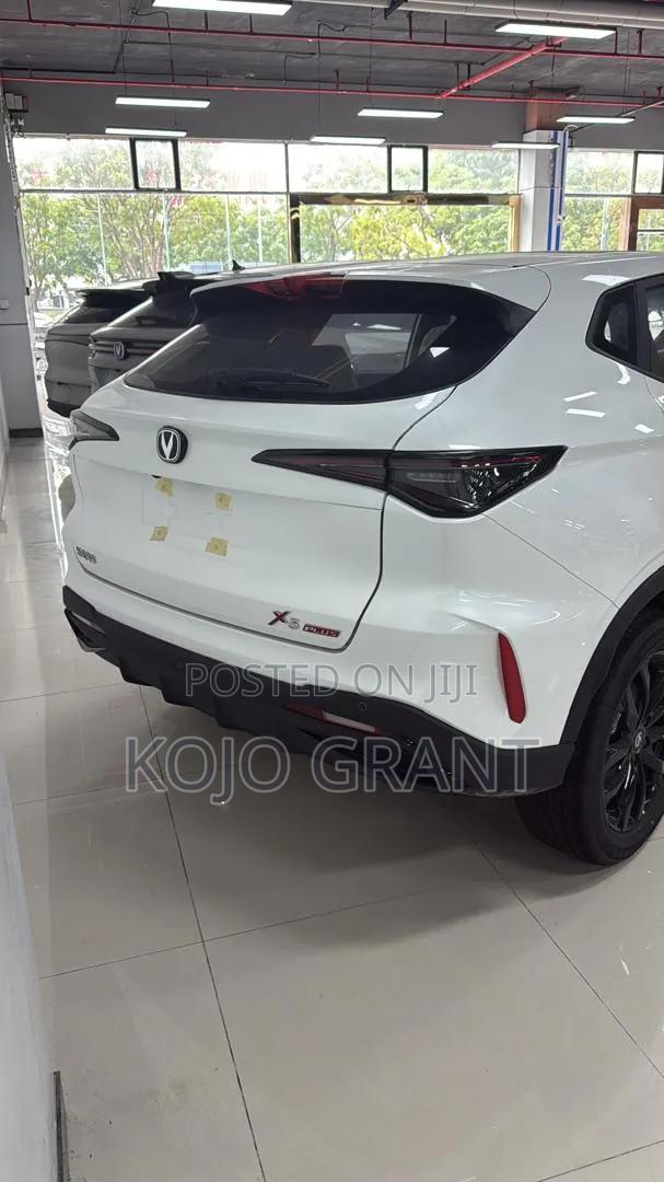 New Changan X5 Plus 1.5 Blue Core FWD 2025 White