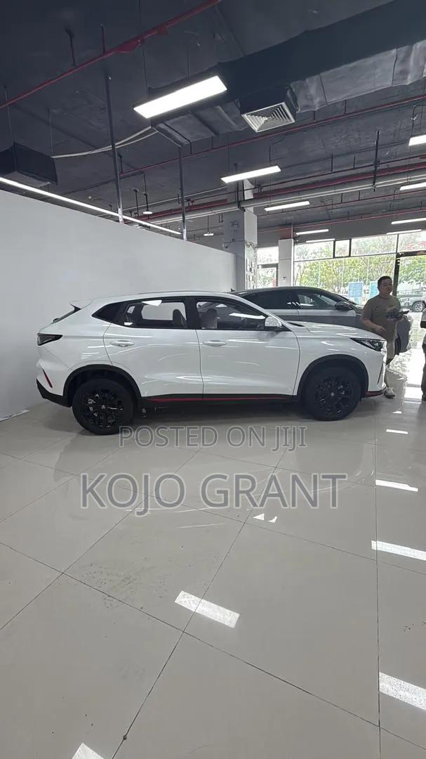 New Changan X5 Plus 1.5 Blue Core FWD 2025 White