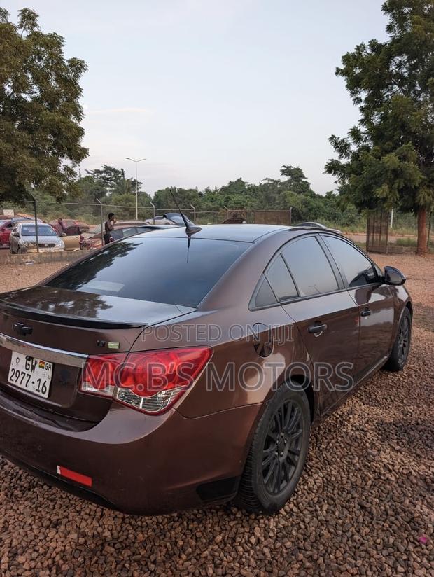 Chevrolet Cruze 2013 Brown