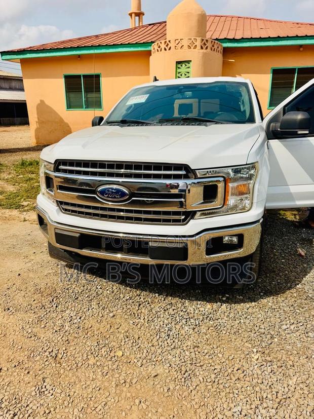 Ford F-150 2019 White
