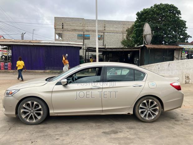 Honda Accord 2014 Gold