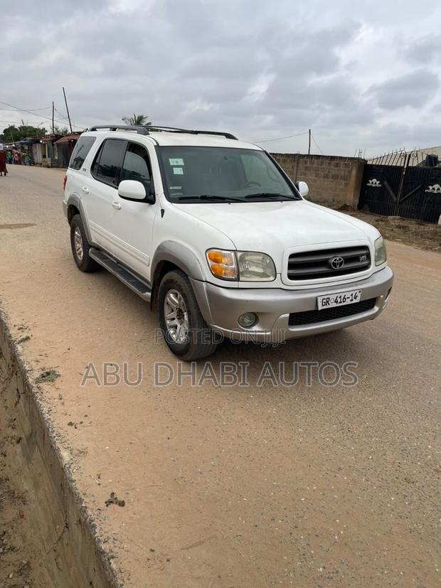 Toyota Sequoia Limited 4dr SUV 4WD (4.7L 8cyl 4A) 2004 White
