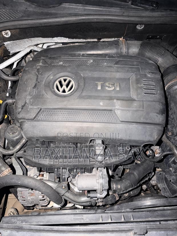 Volkswagen Passat SE 4dr Sedan (1.8L 4cyl Turbo 6A) 2015 Black