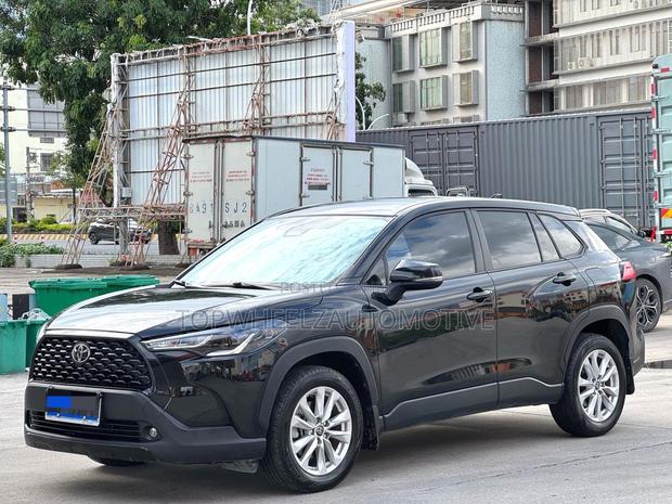 New Toyota Corolla Cross 2025 Black