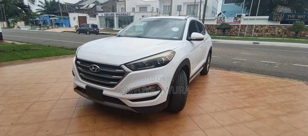 Hyundai Tucson Eco AWD 2017 White
