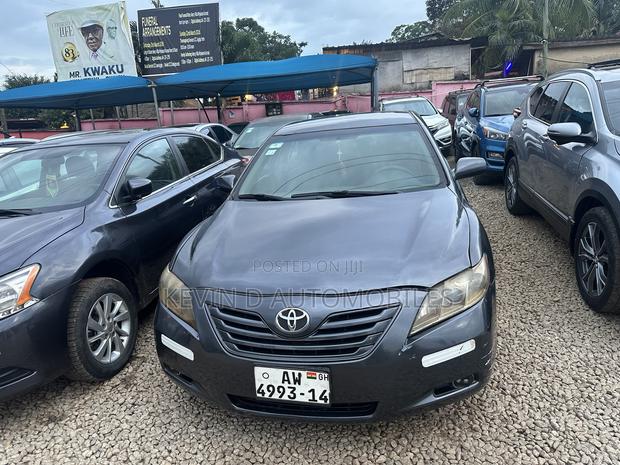 Toyota Camry 2.4 LE 2008 Gray