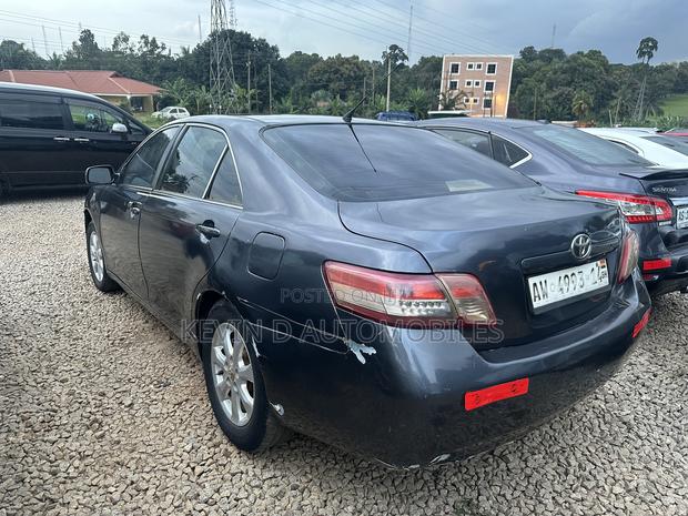 Toyota Camry 2.4 LE 2008 Gray