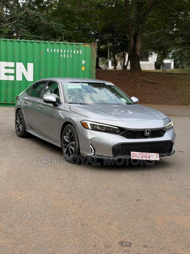 Honda Civic LX CVT 2025 Silver