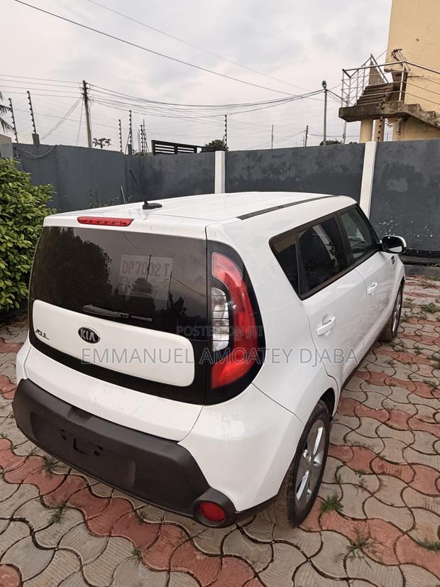 Kia Soul 4dr Wagon (1.6L 4cyl 6A) 2015 White