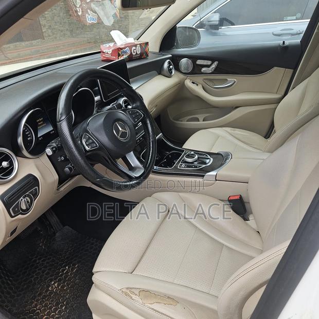 Mercedes-Benz GLC-Class 2017 White