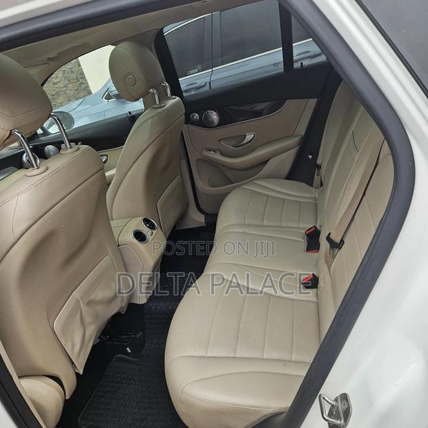 Mercedes-Benz GLC-Class 2017 White