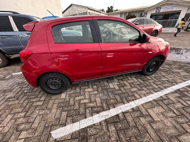 Mitsubishi Mirage 2019 Red